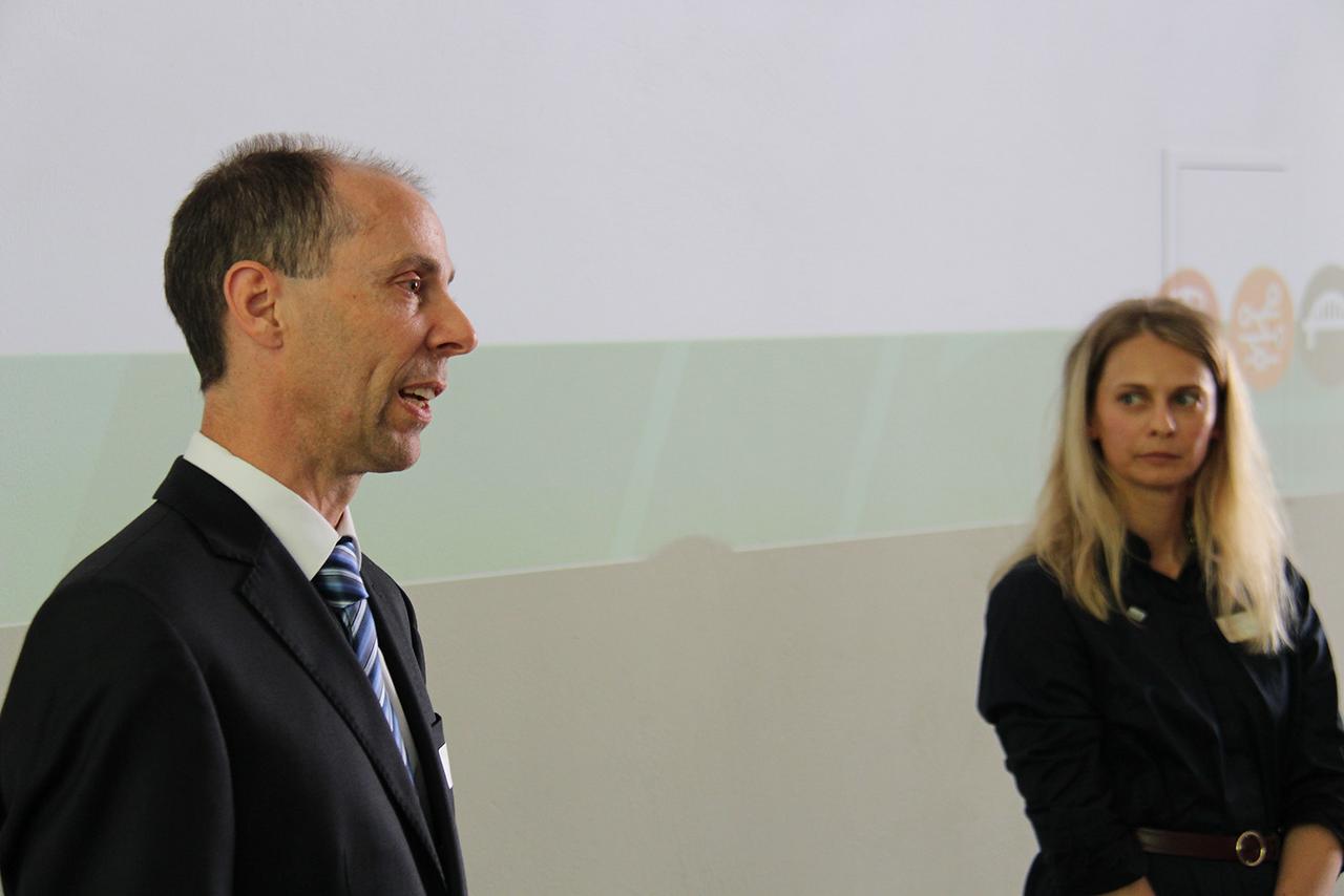 Bild 3 von 9 – Album Nachschau: ETCS auf der Strecke und am Zug