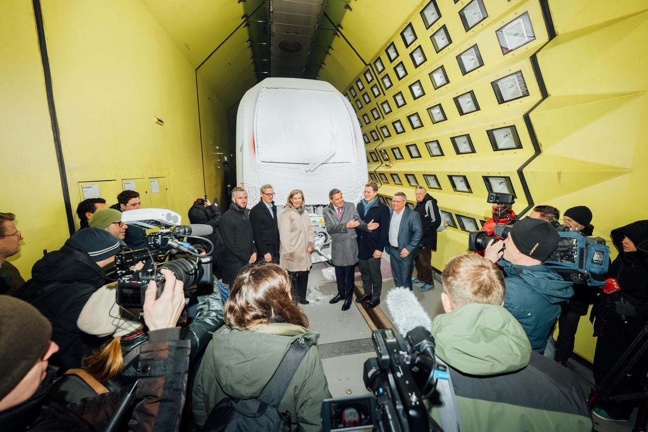 Bild 2 von 5 – Album Pressetermin Klima-Wind-Kanal am 10.02.2025