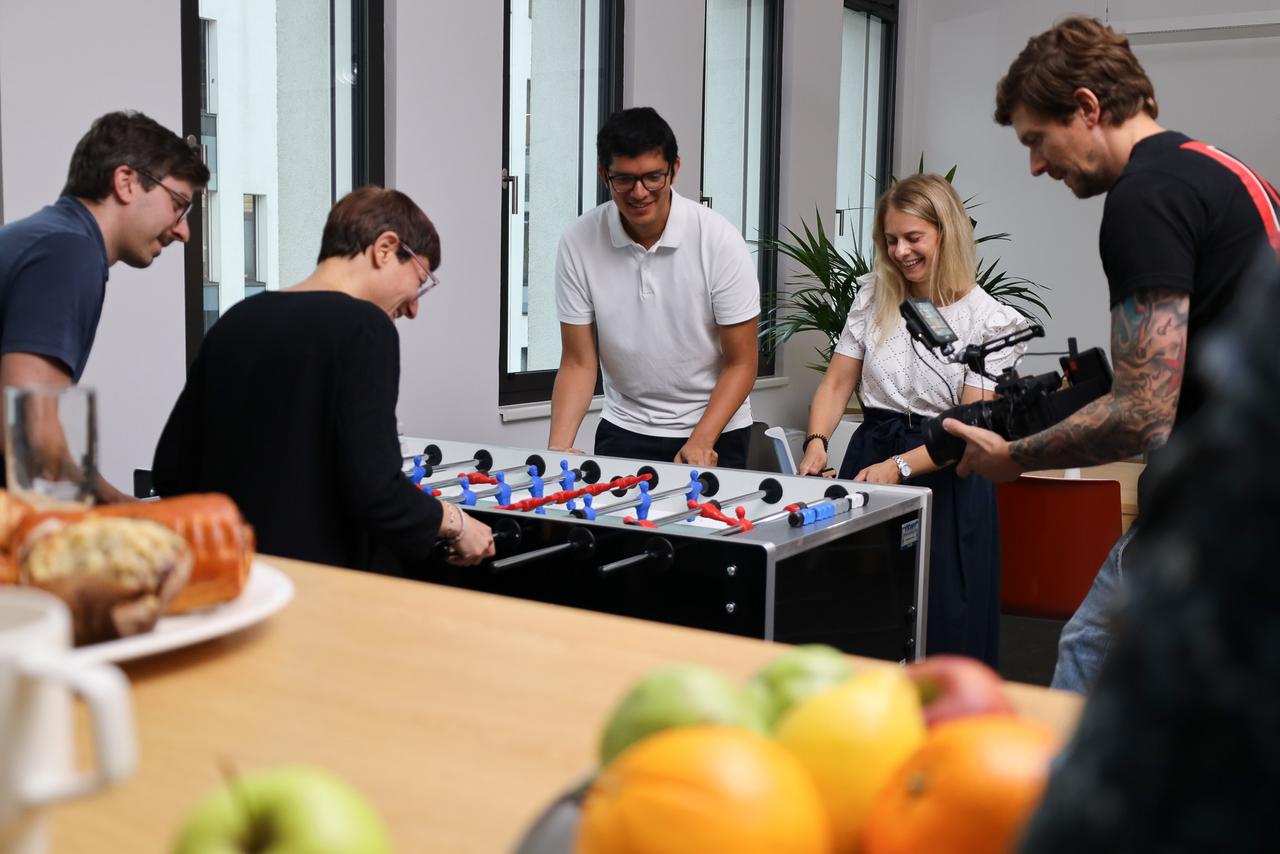 Bild 6 von 6 – Album Hinter den Kulissen der Dreharbeiten