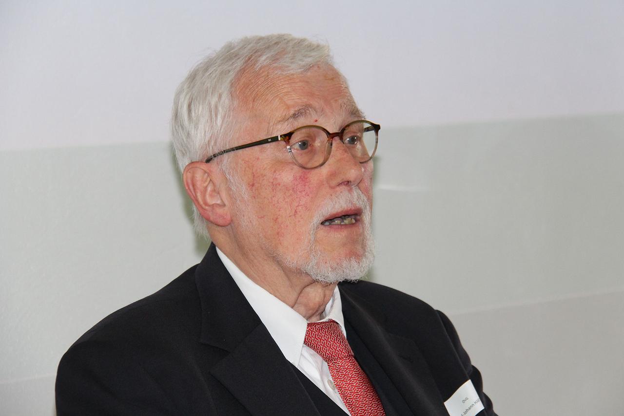 Bild 2 von 9 – Album Nachschau: ETCS auf der Strecke und am Zug