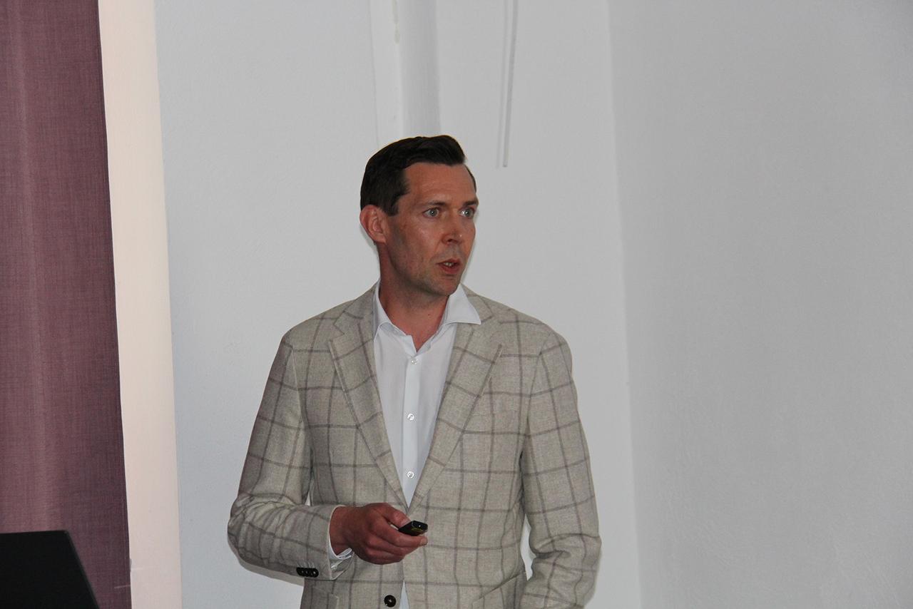 Bild 7 von 9 – Album Nachschau: ETCS auf der Strecke und am Zug